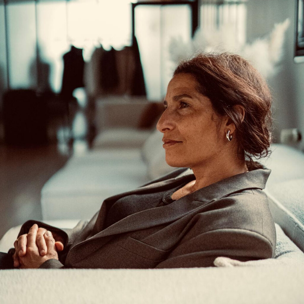 Zora Khadraoui praticienne en kinésiologie
